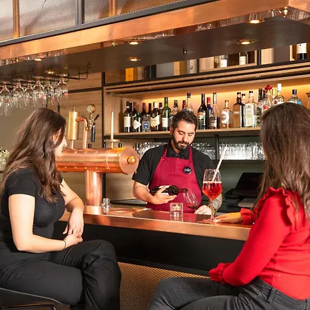 Ibis Hotel