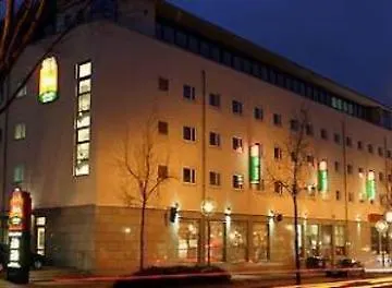 Ibis Szálloda 3*
