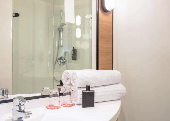 Ibis Hotel 3*