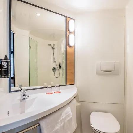 Ξενοδοχείο Ibis 3*